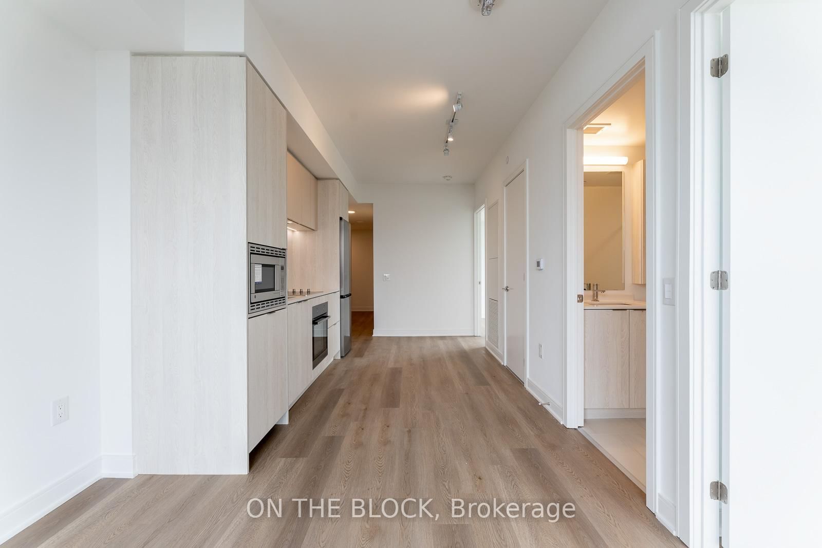 86 Dundas Street E, Unit 1204 - Photo 10