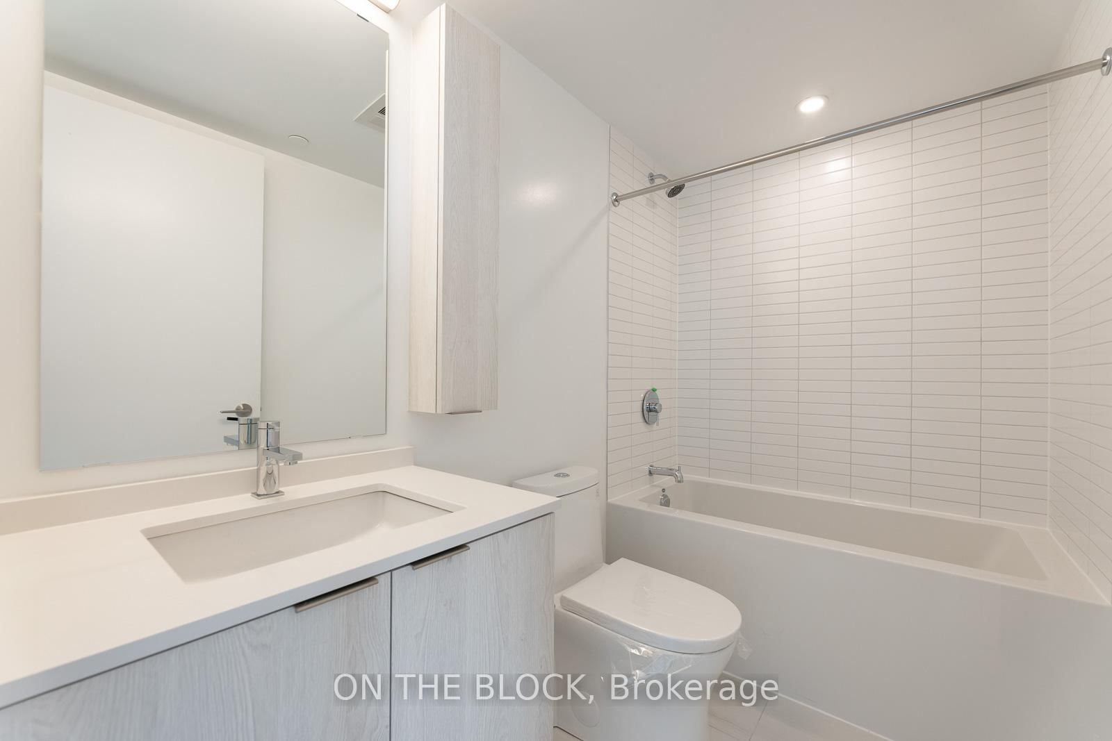 86 Dundas Street E, Unit 1204 - Photo 14