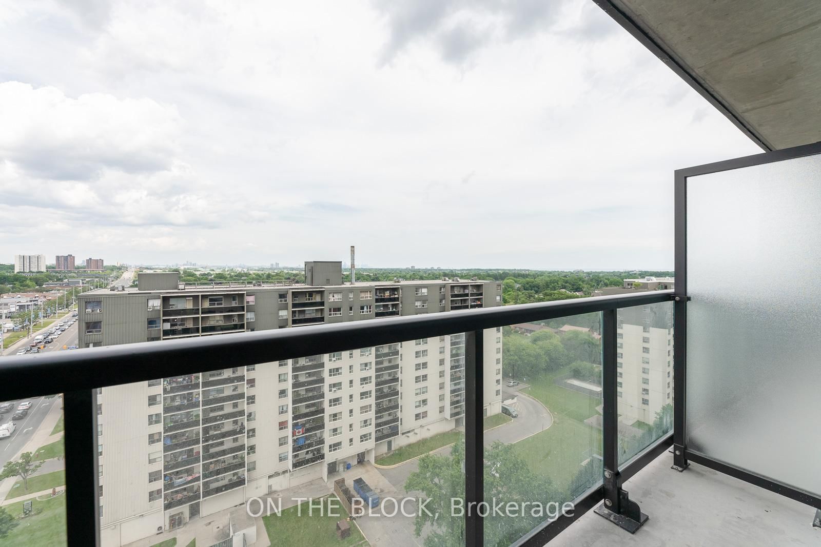 86 Dundas Street E, Unit 1204 - Photo 21