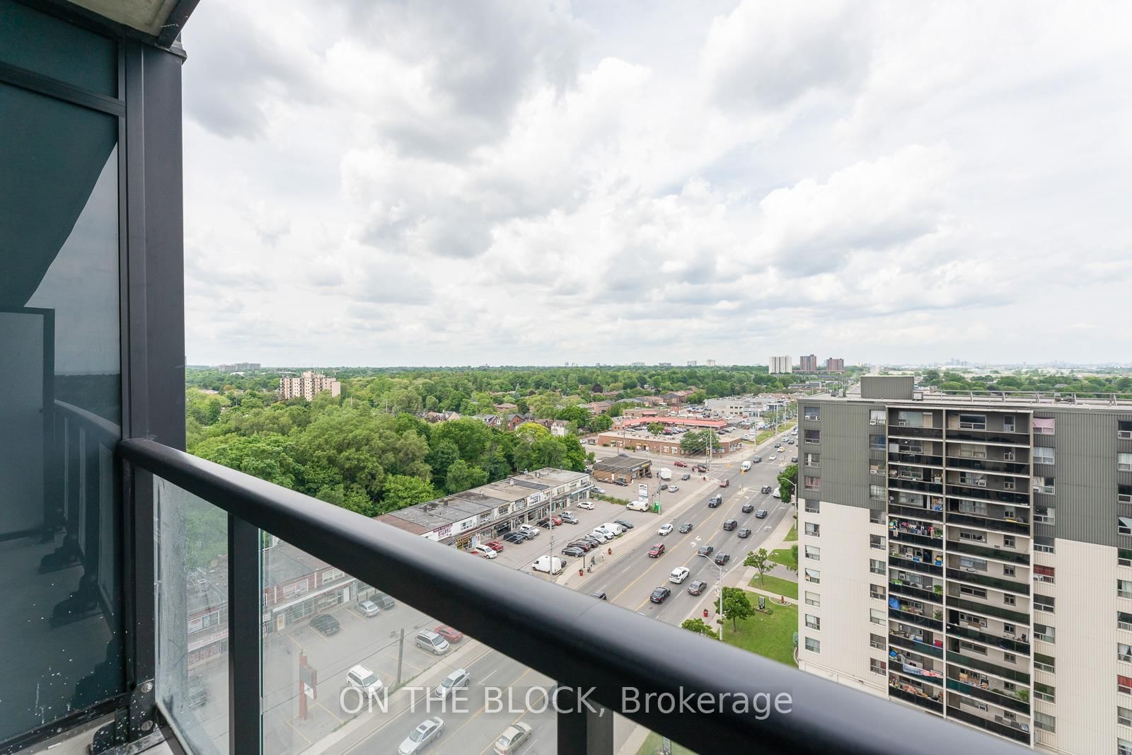 86 Dundas Street E, Unit 1204 - Photo 23