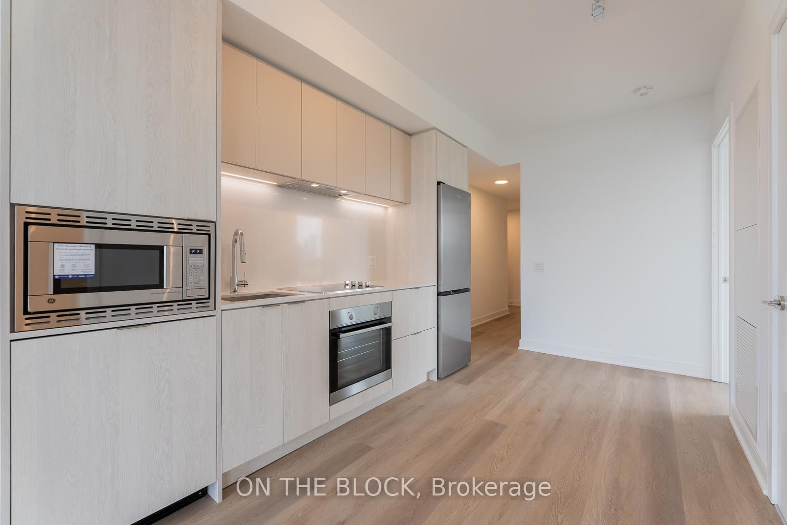 86 Dundas Street E, Unit 1204 - Photo 6