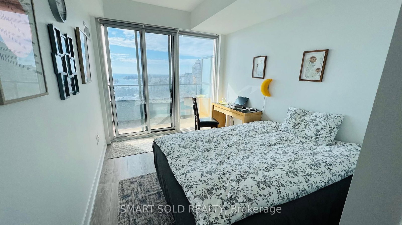 20 Shore Breeze Drive, Unit 1501 - Photo 3