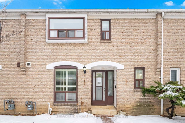 24 - 25 Gosford Boulevard