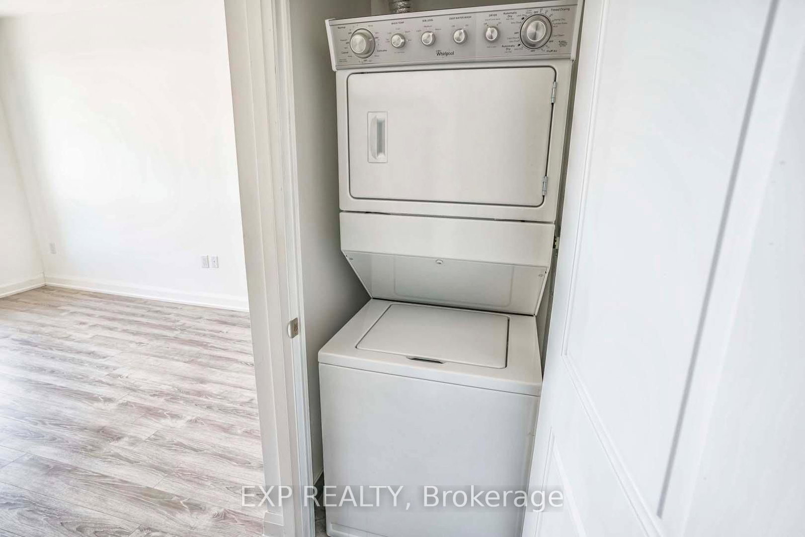 2800 Keele Street, Unit #605 - Photo 21