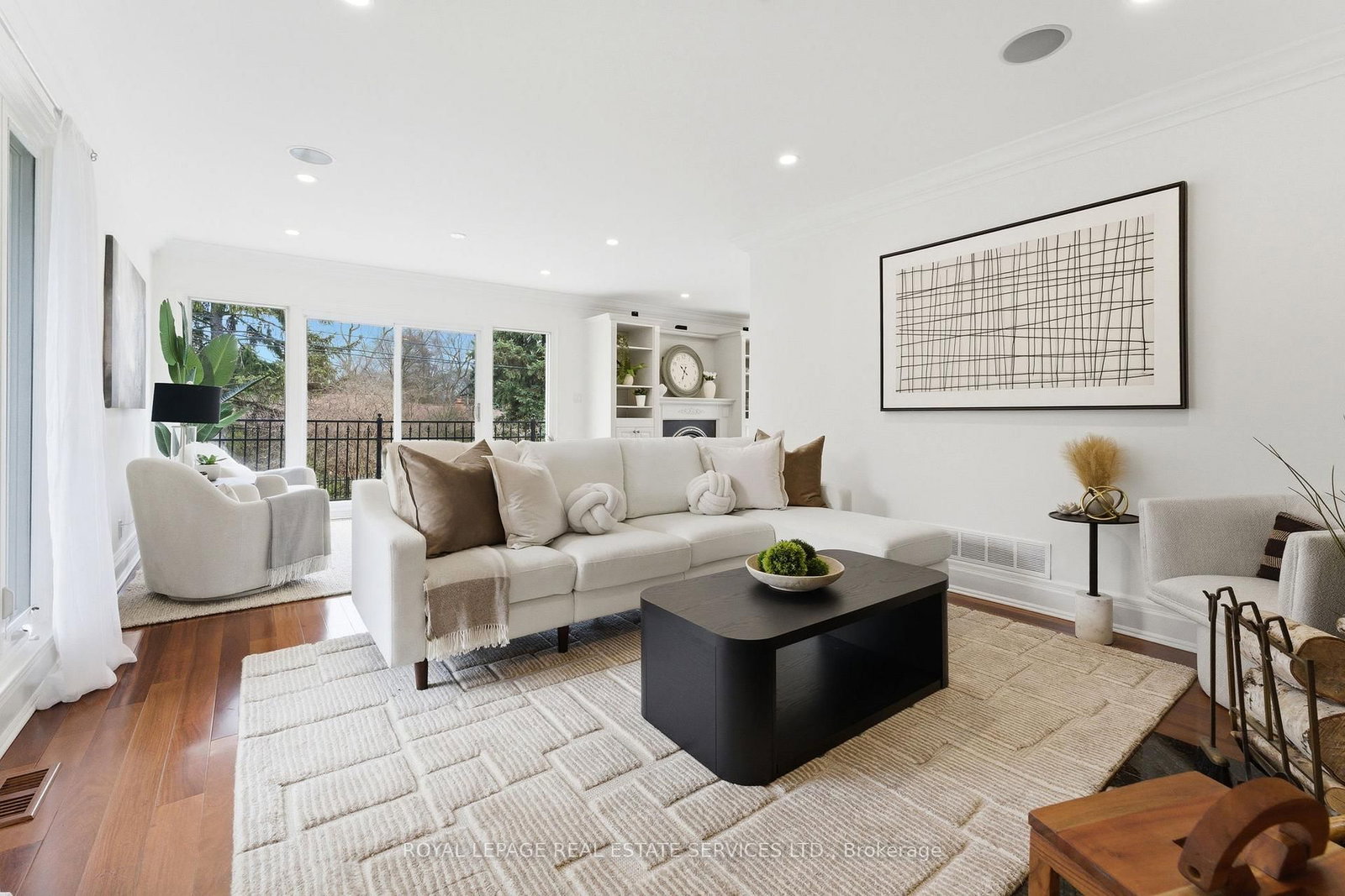 Property at 21 Princess Anne