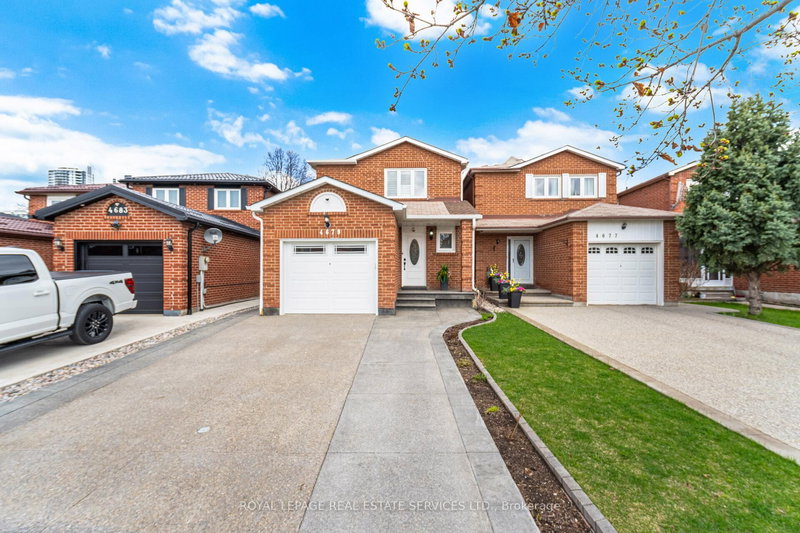4679 Drakestone Cres, Mississauga, L5R 1K7 | Image 2