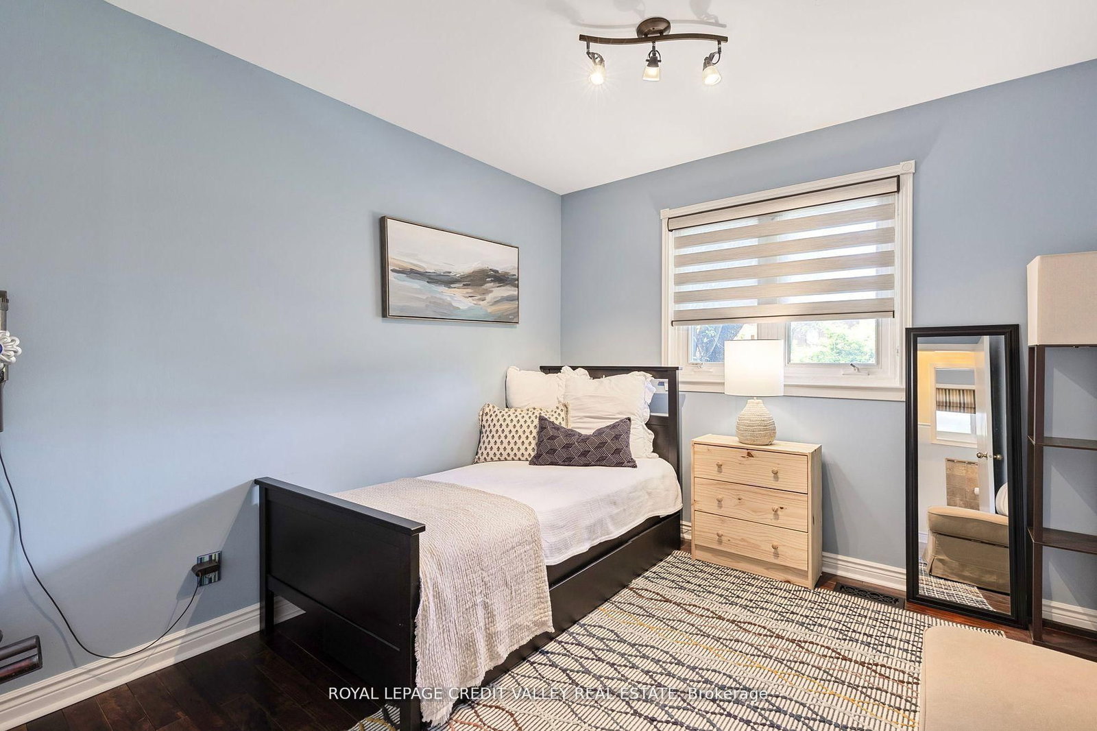 24 Ladore Drive - Photo 14