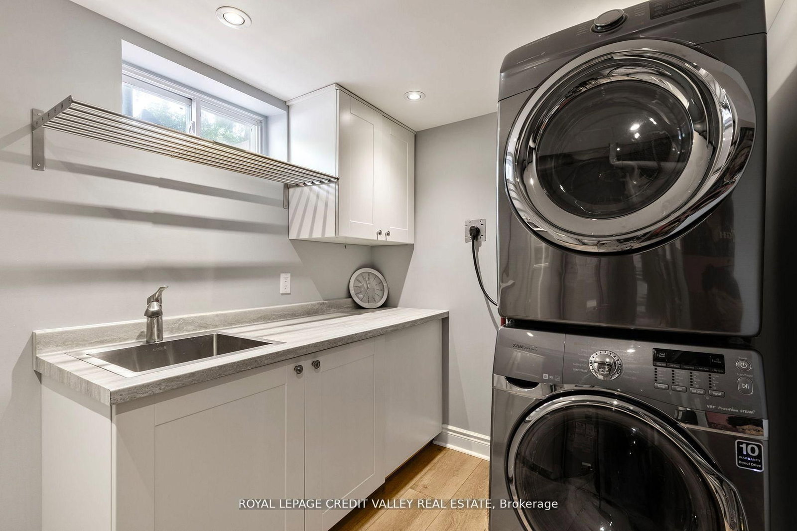 24 Ladore Drive - Photo 29