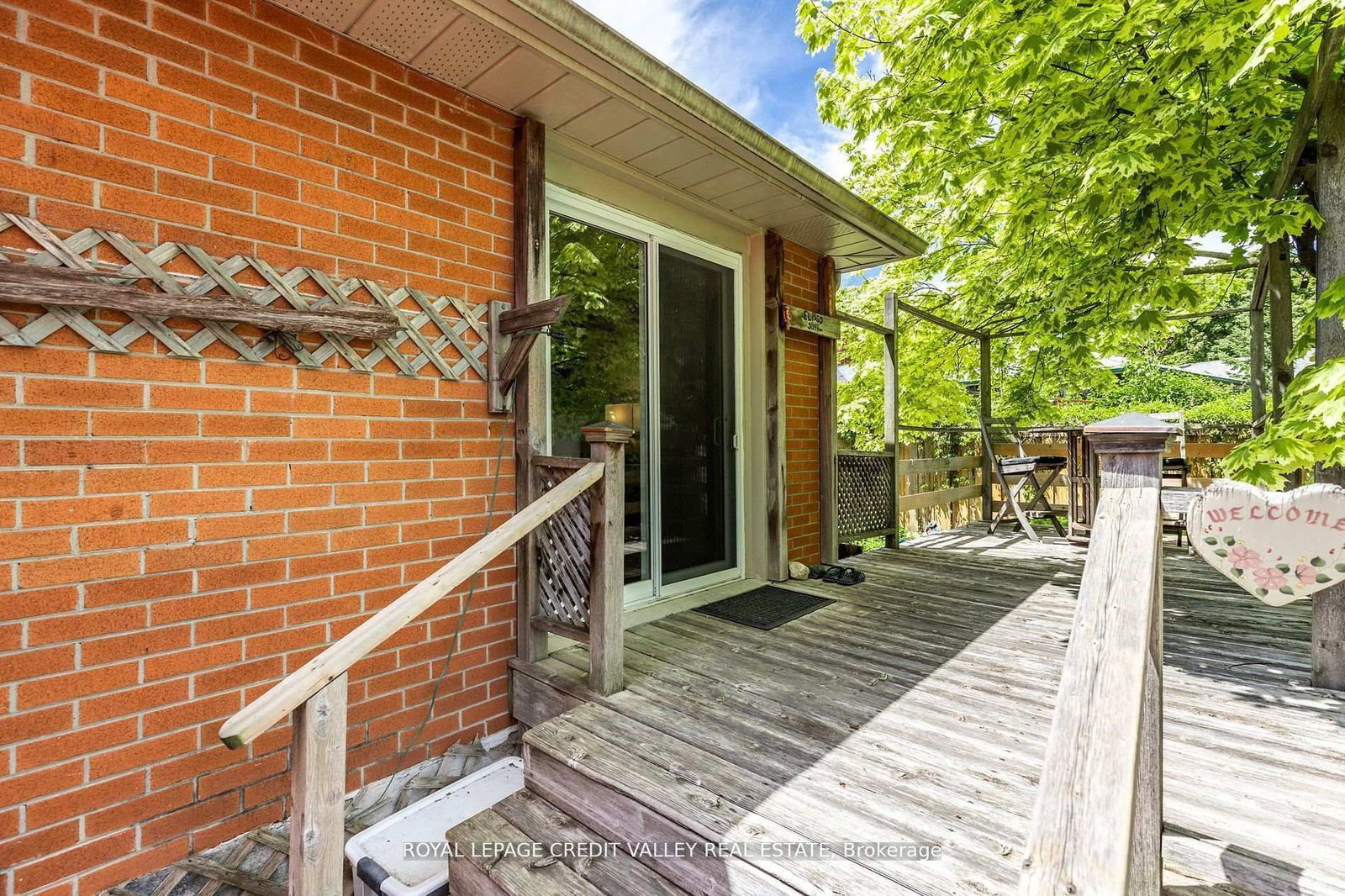 24 Ladore Drive - Photo 40