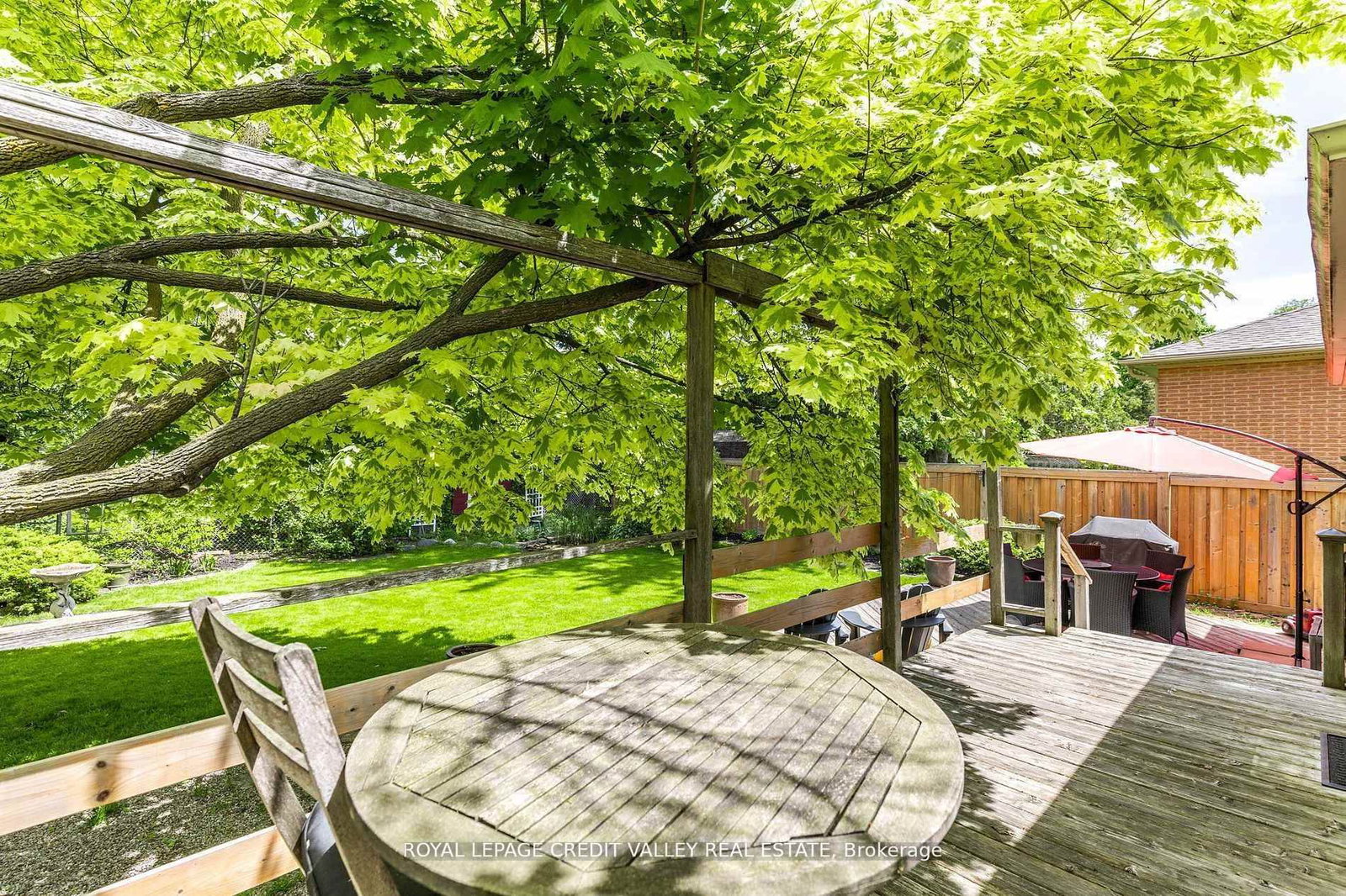 24 Ladore Drive - Photo 43