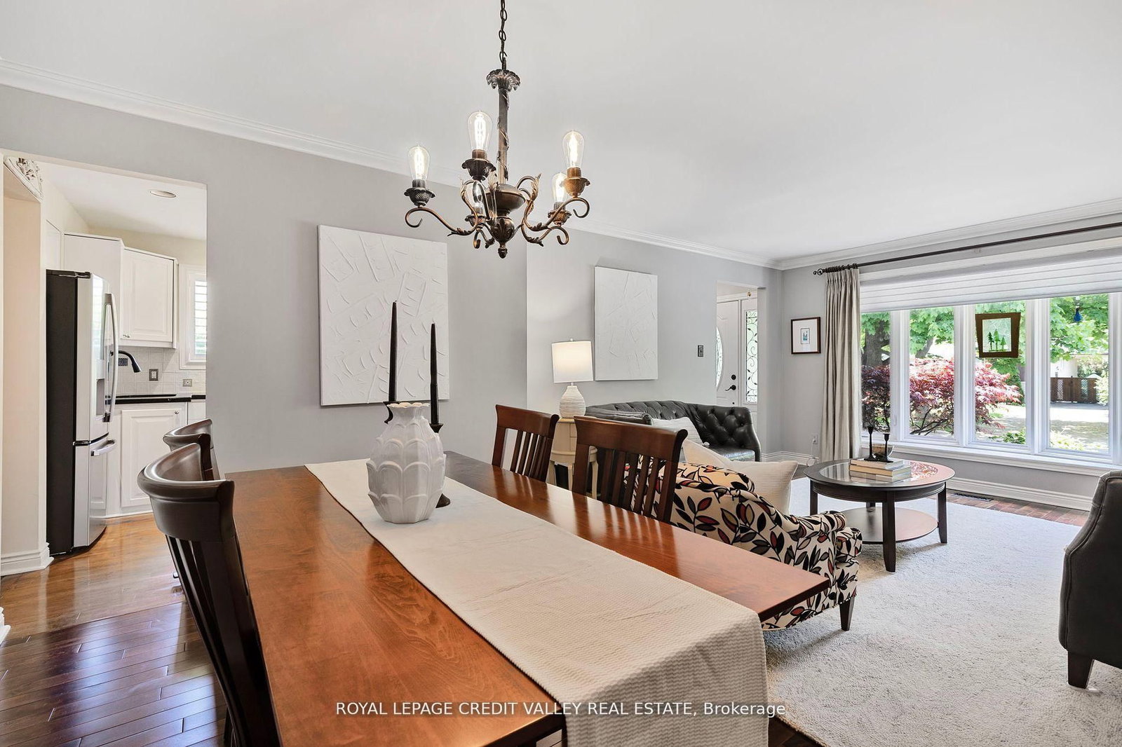 24 Ladore Drive - Photo 8