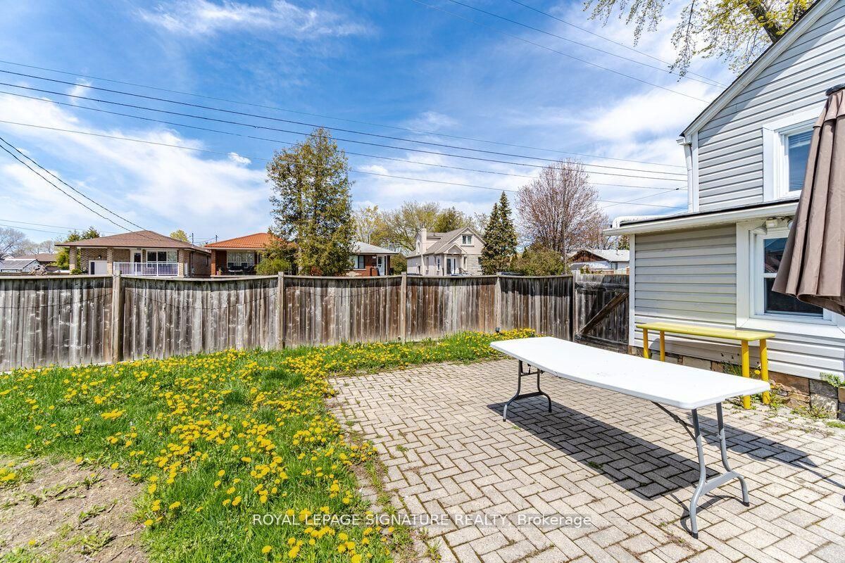 1078 Eastmount Avenue, Unit 2 - Photo 21