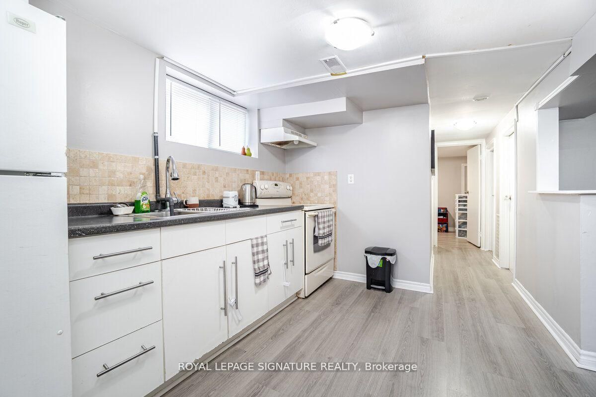 1078 Eastmount Avenue, Unit 2 - Photo 7