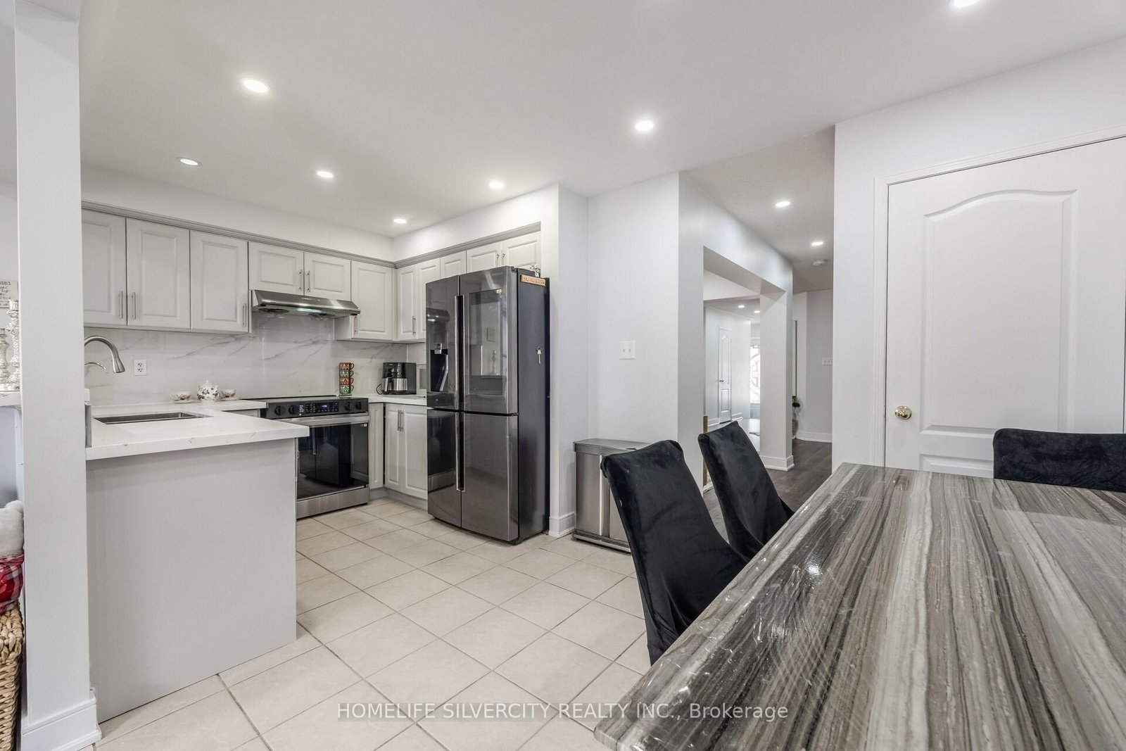 67 Sweet Clover Crescent - Photo 11