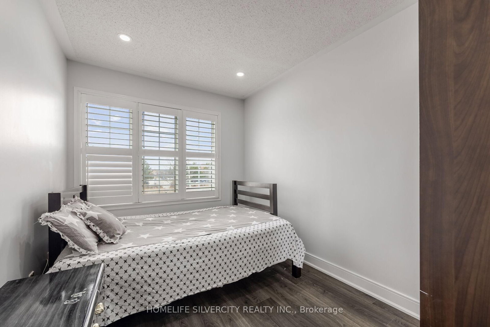 67 Sweet Clover Crescent - Photo 32