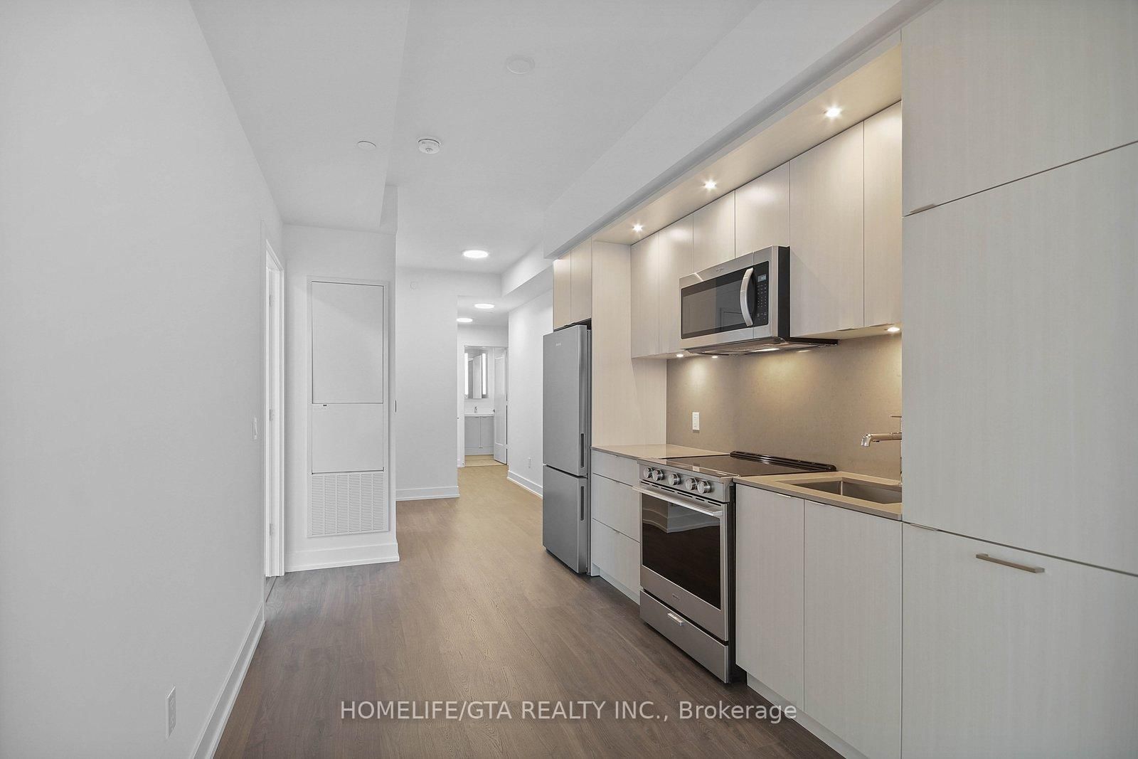 60 Central Park Roadway, Unit 2604 - Photo 4