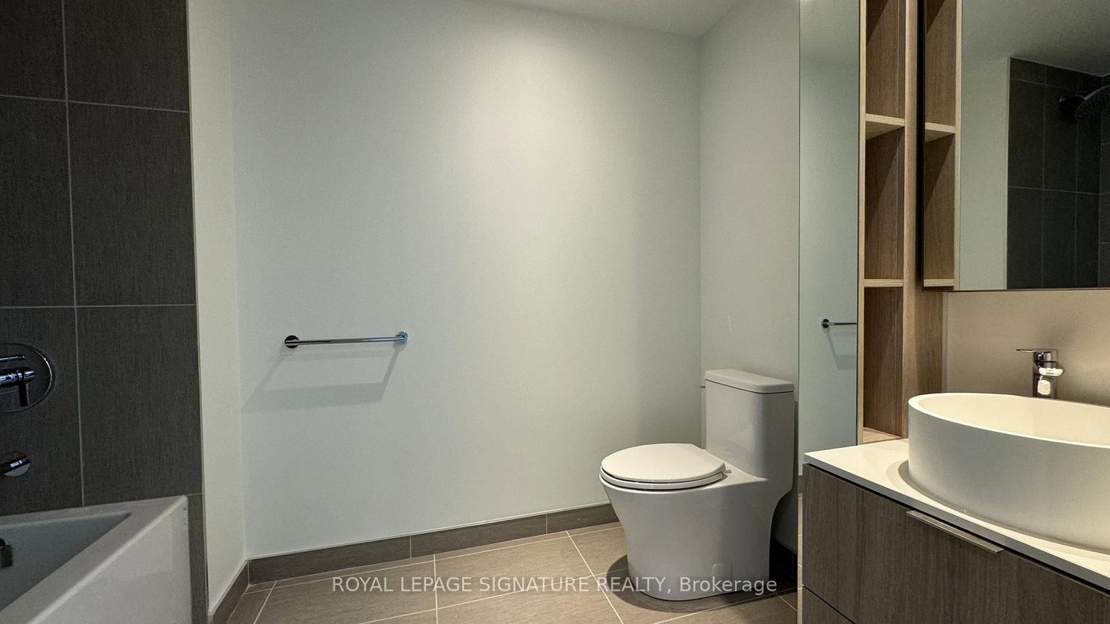 28 Ann Street, Unit 1502 - Photo 5