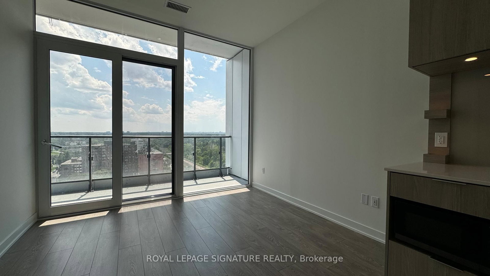 28 Ann Street, Unit 1502 - Photo 9