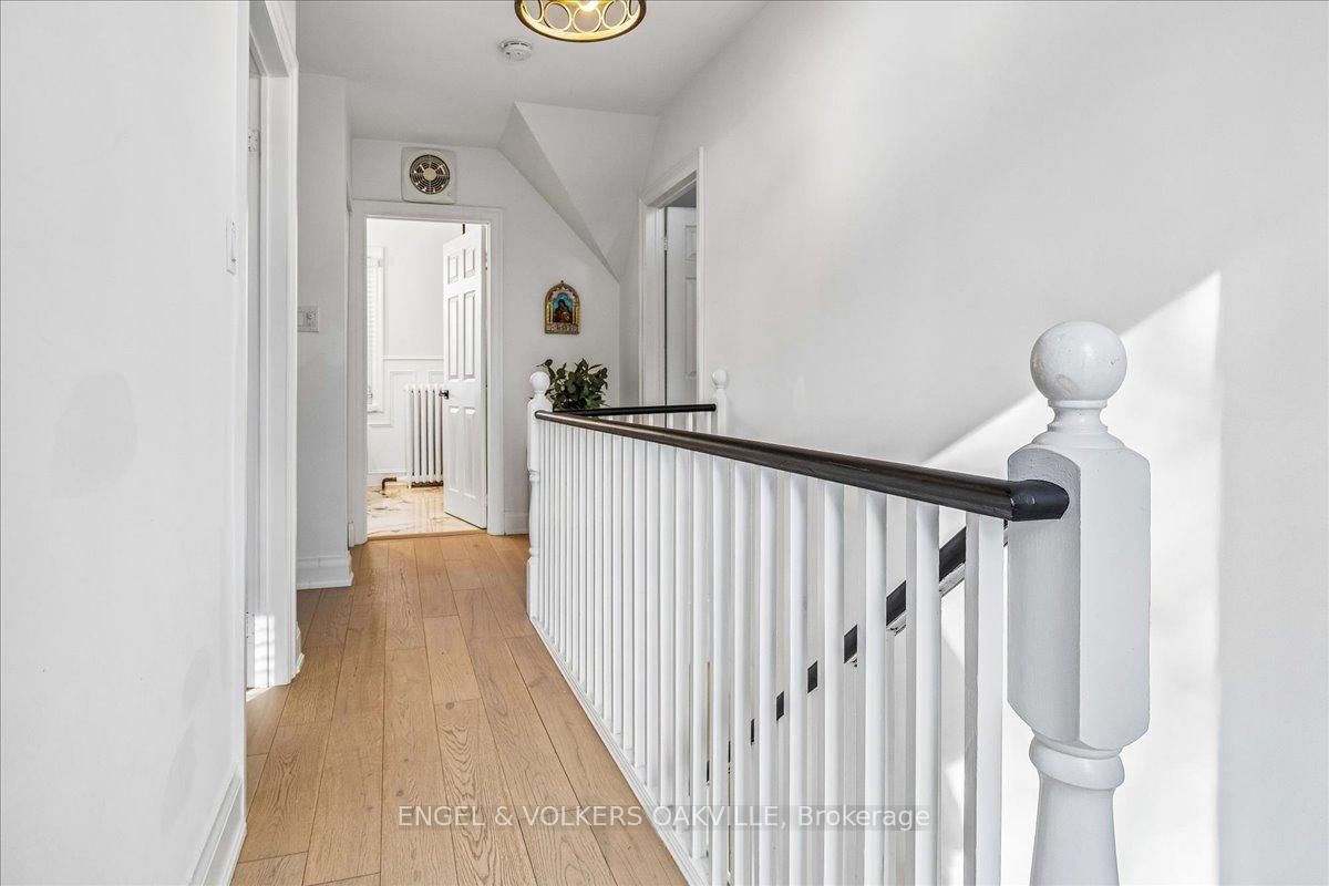 38 John Street S - Photo 20