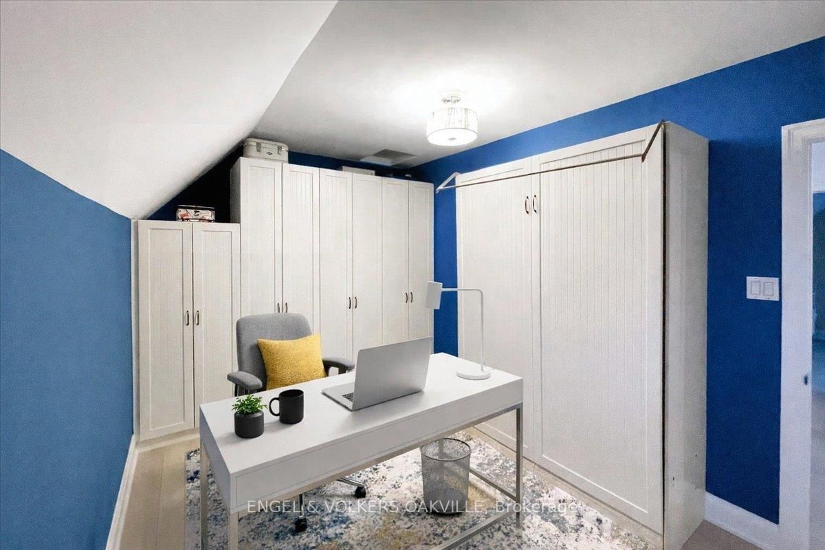 38 John Street S - Photo 24