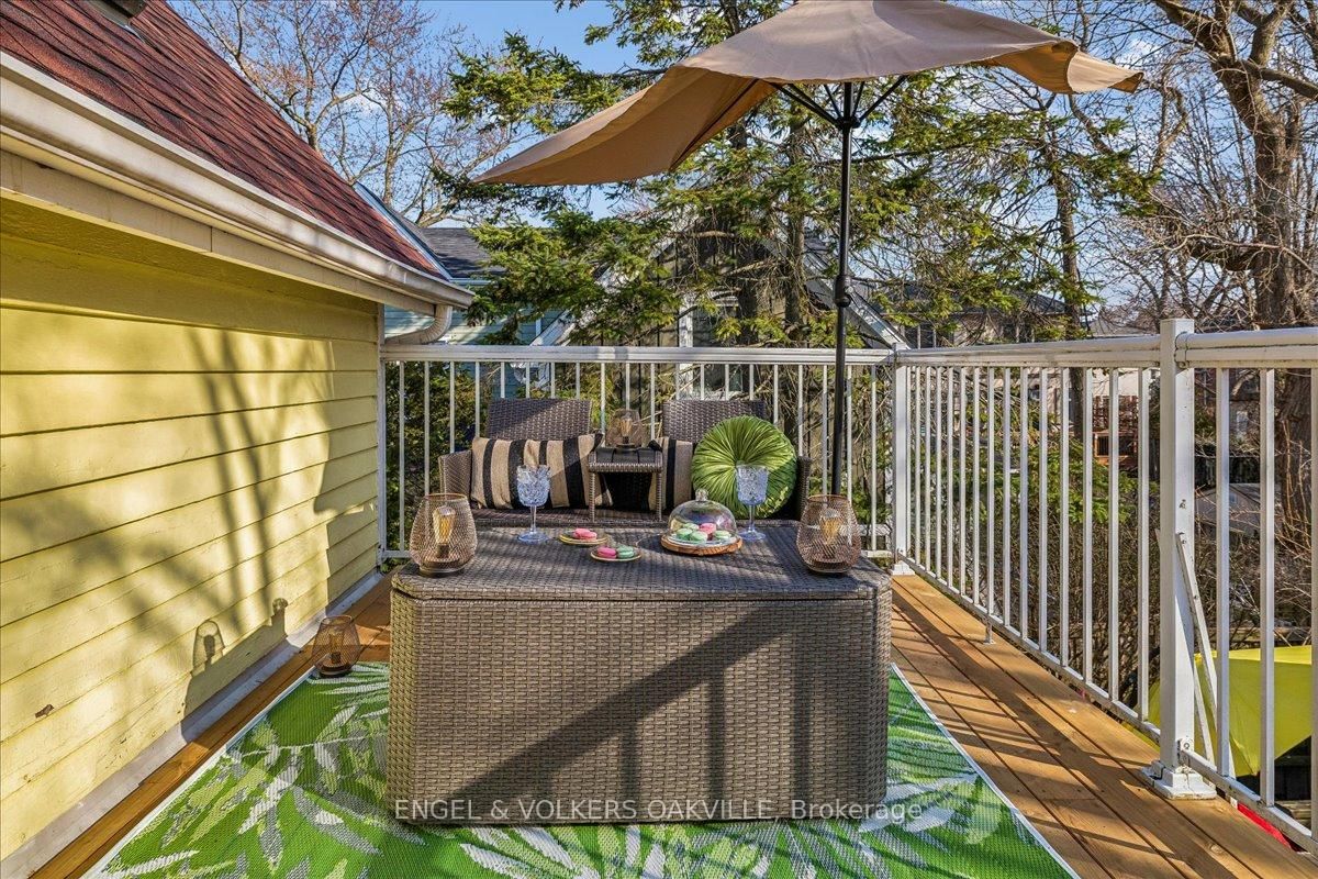 38 John Street S - Photo 29