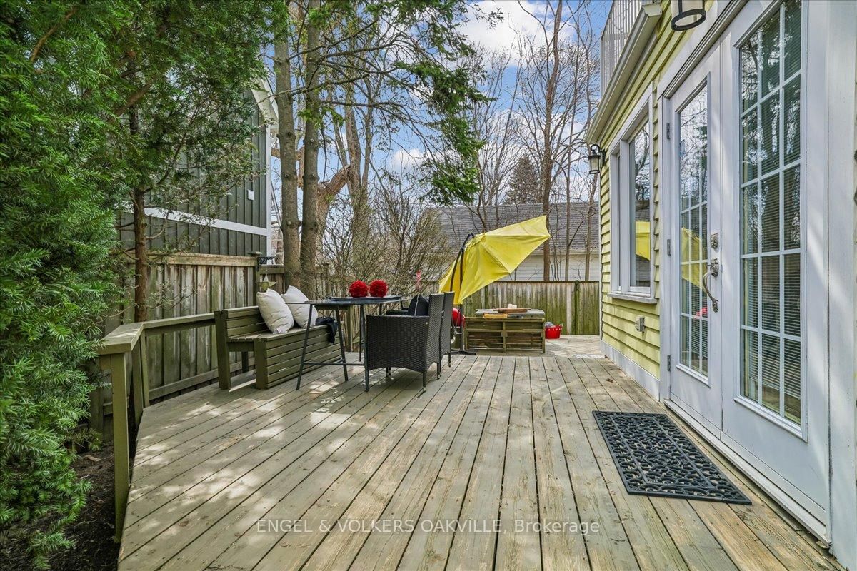 38 John Street S - Photo 32