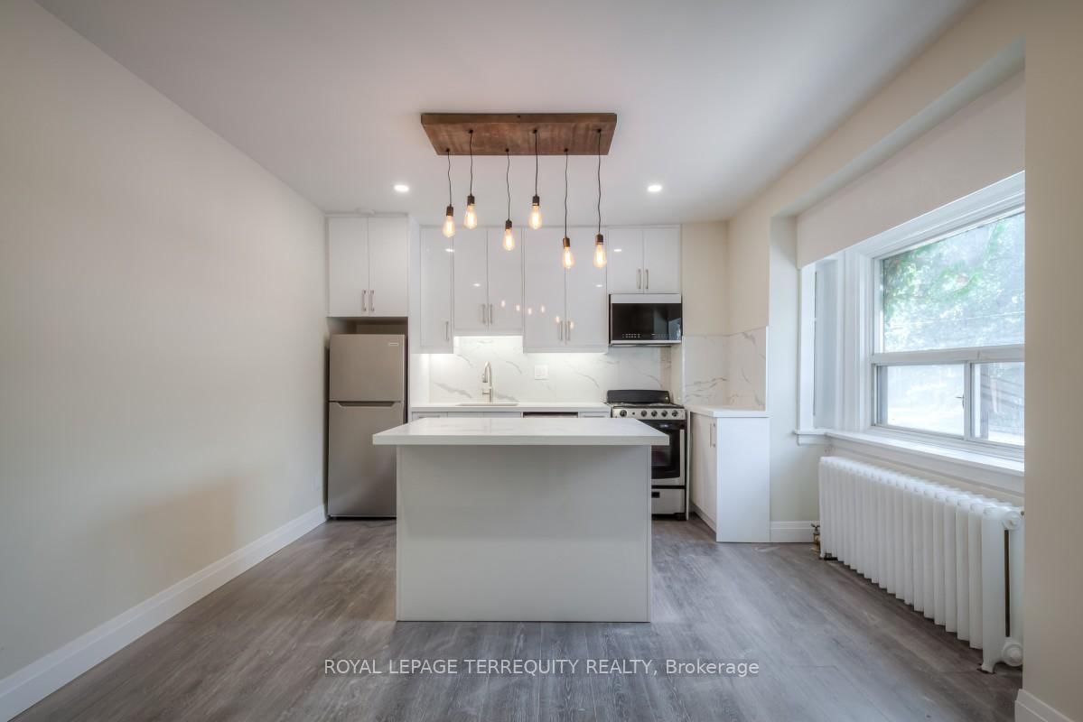 135 Jane Street, Unit 1 - Photo 3