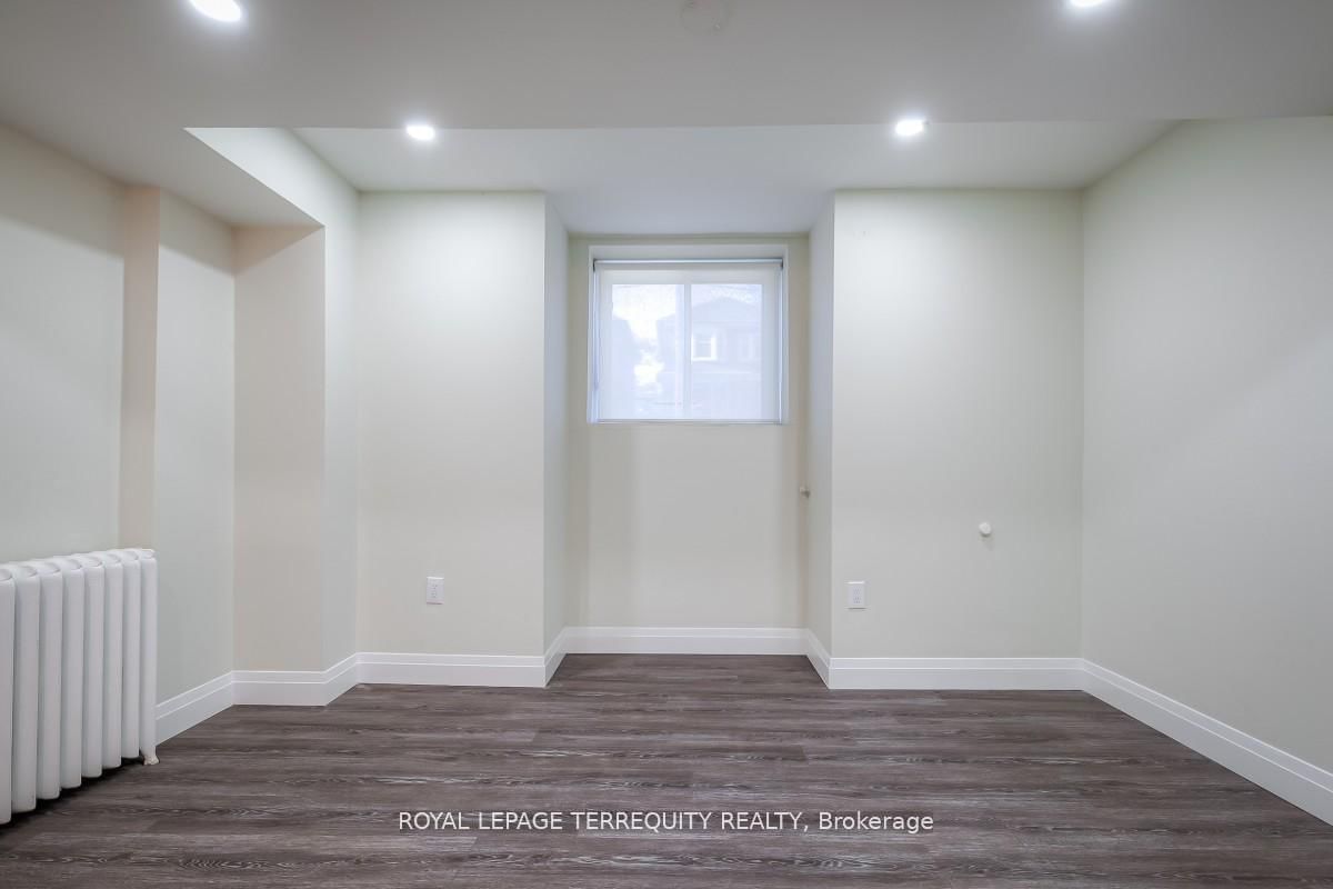 135 Jane Street, Unit 5 - Photo 21