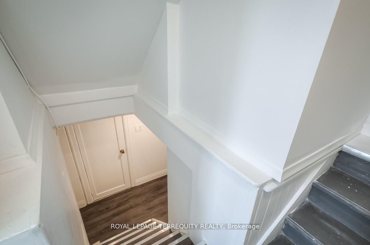 135 Jane Street, Unit 5 - Photo 4