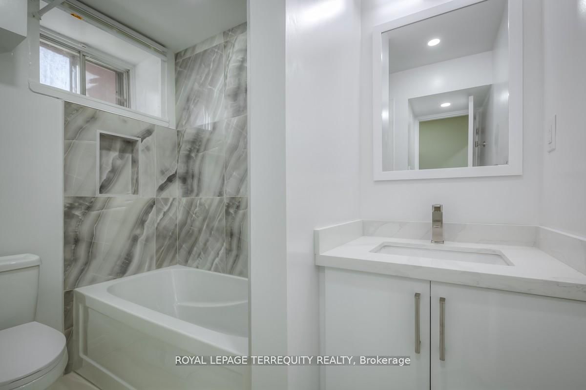 135 Jane Street, Unit 5 - Photo 9