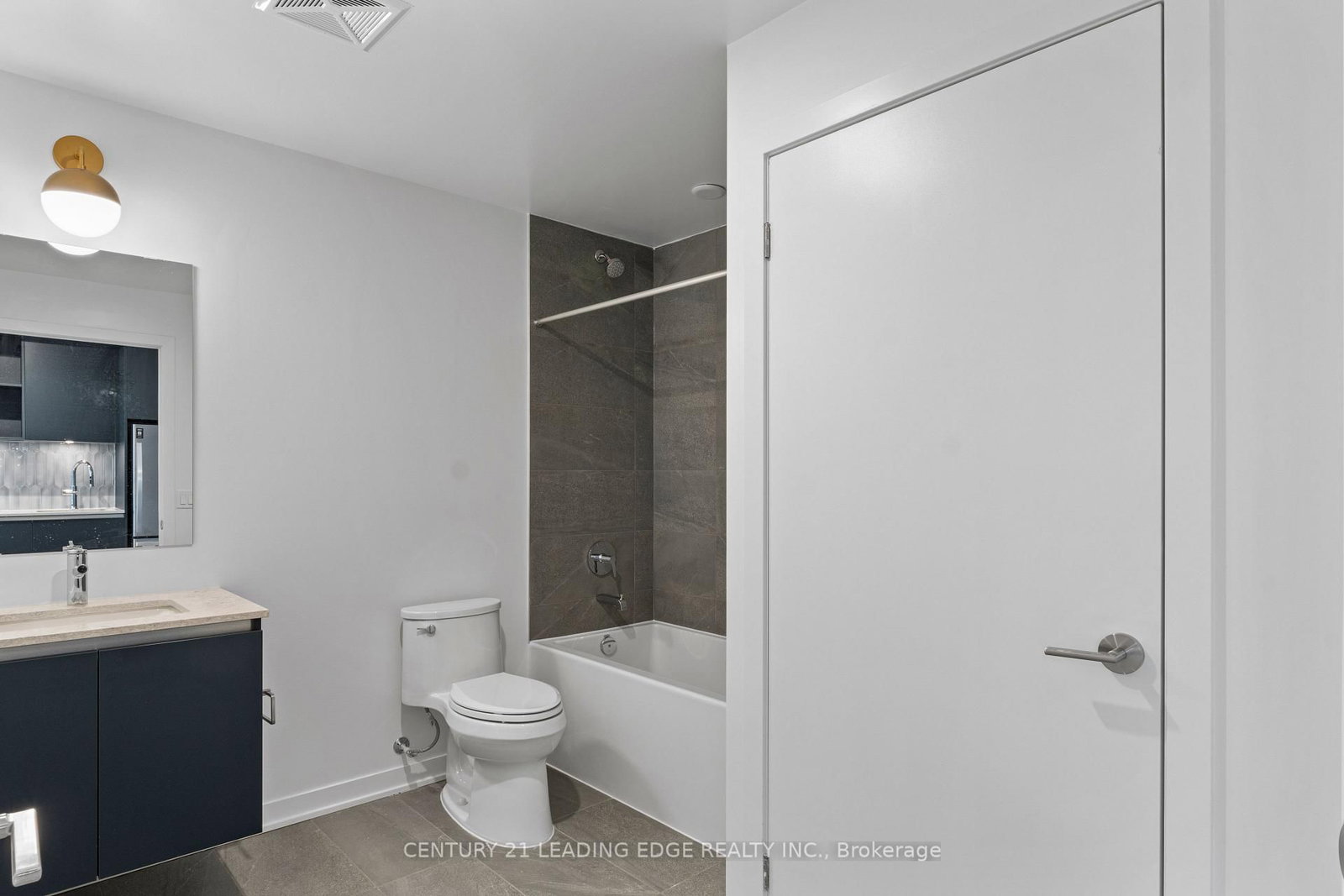 395 Dundas Street W, Unit 614 - Photo 3