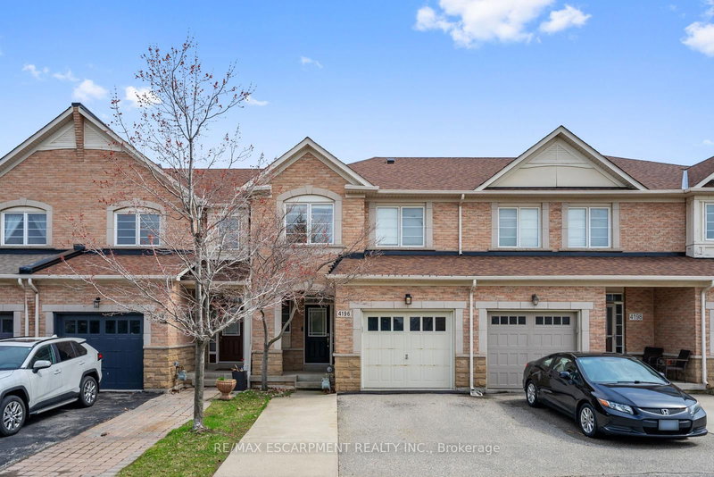 4196 Rawlins Common, Burlington, Ontario