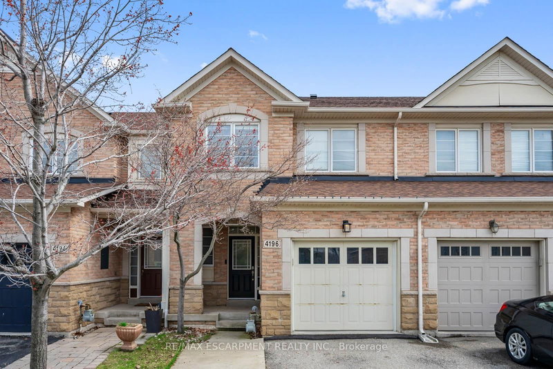 4196 Rawlins Common, Burlington, L7M 0B5 | Image 2