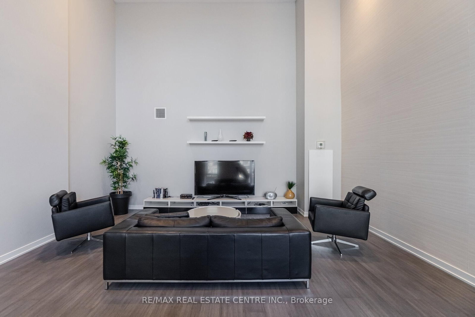 1940 Ironstone Drive, Unit 405 - Photo 40