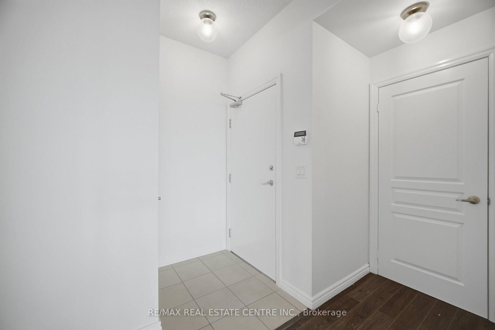 1940 Ironstone Drive, Unit 405 - Photo 6