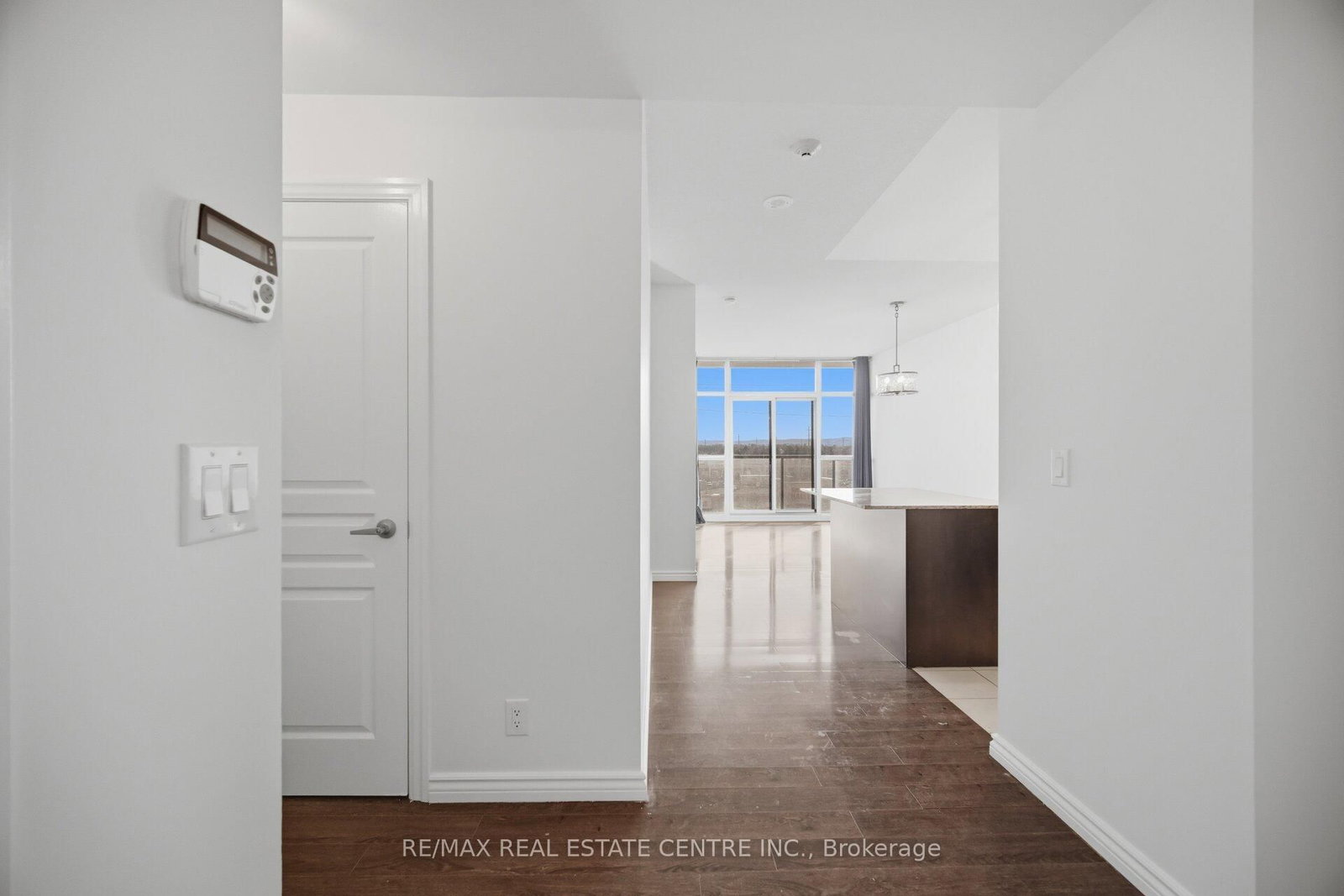 1940 Ironstone Drive, Unit 405 - Photo 7