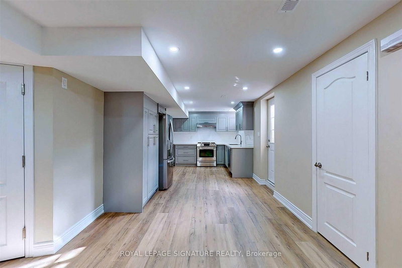 6094 Prairie Circ, Mississauga, L5N 5Z5 | Image 3