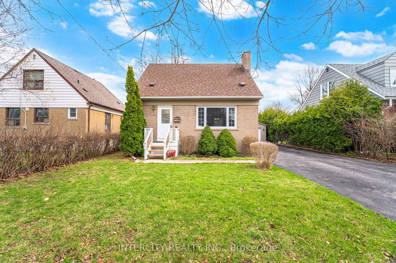 49 McCaul St, Brampton, L6V 1J1 | Image 3