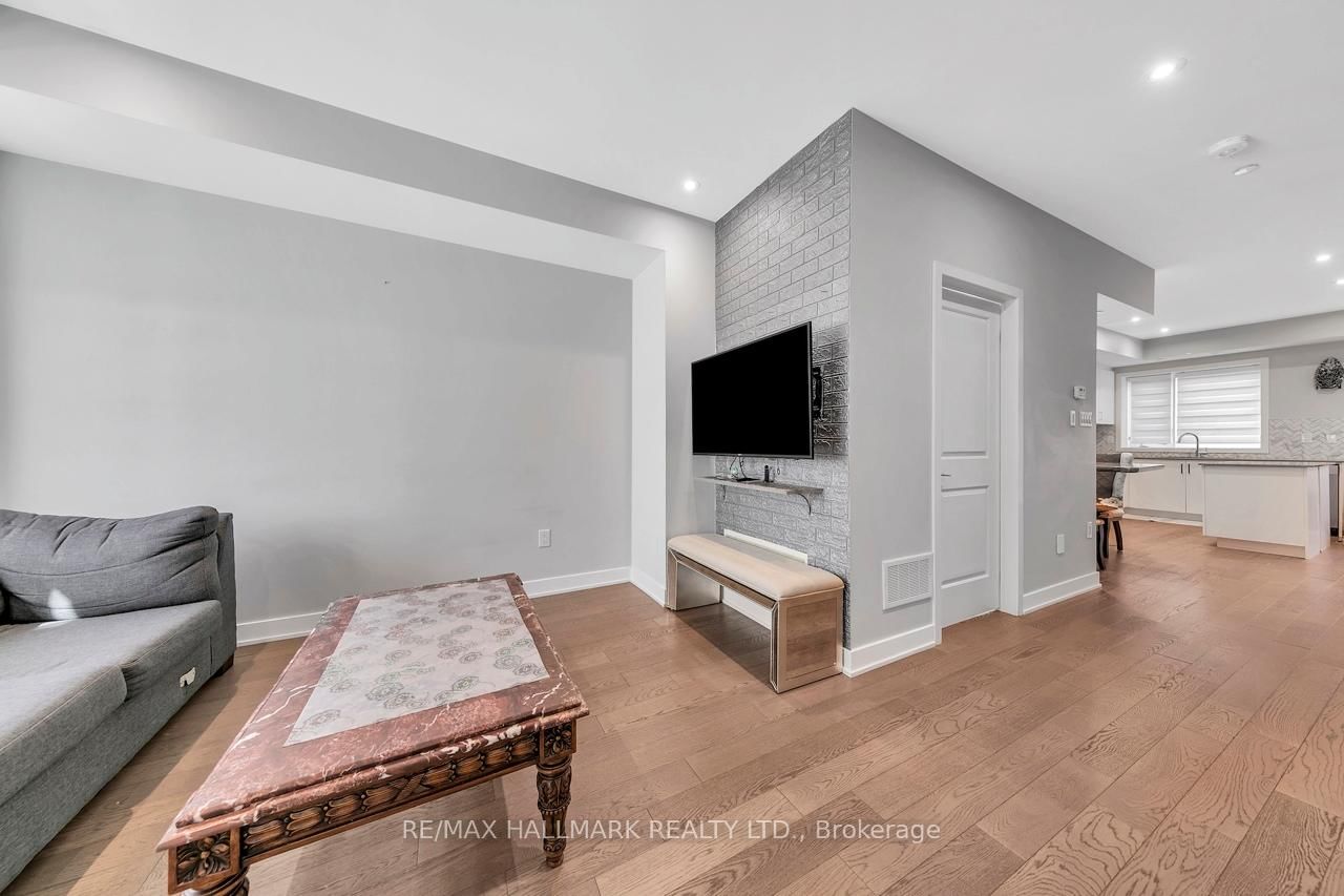 46 William Duncan Road - Photo 37