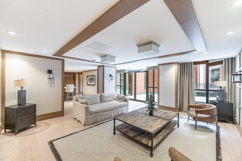 741 - 830 Lawrence Ave, Toronto, M6A 0B6 | Image 2