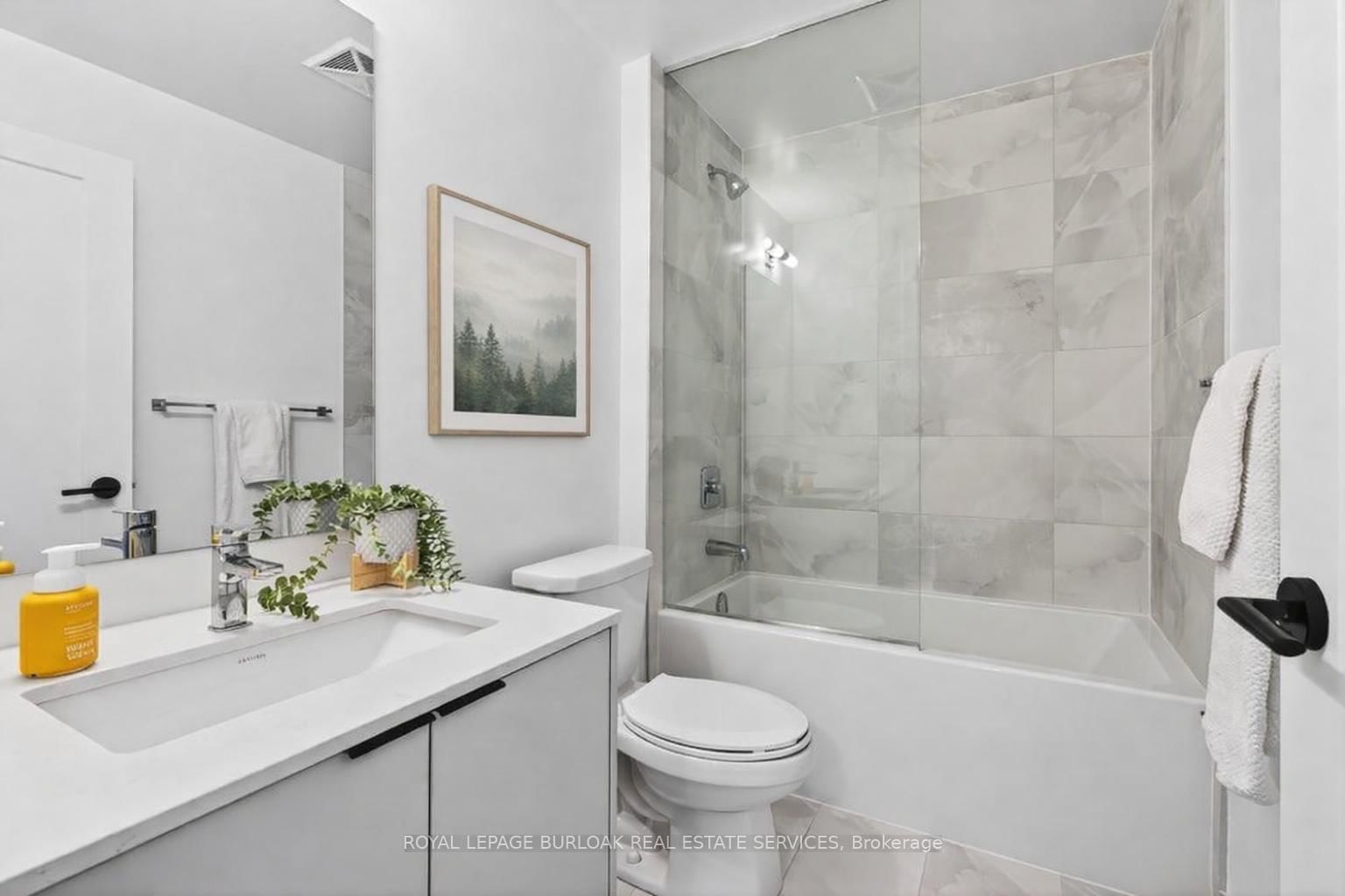2088 James Street, Unit 702 - Photo 13