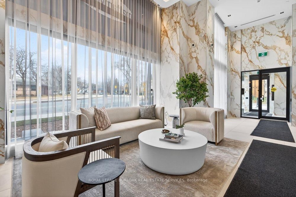 2088 James Street, Unit 702 - Photo 4