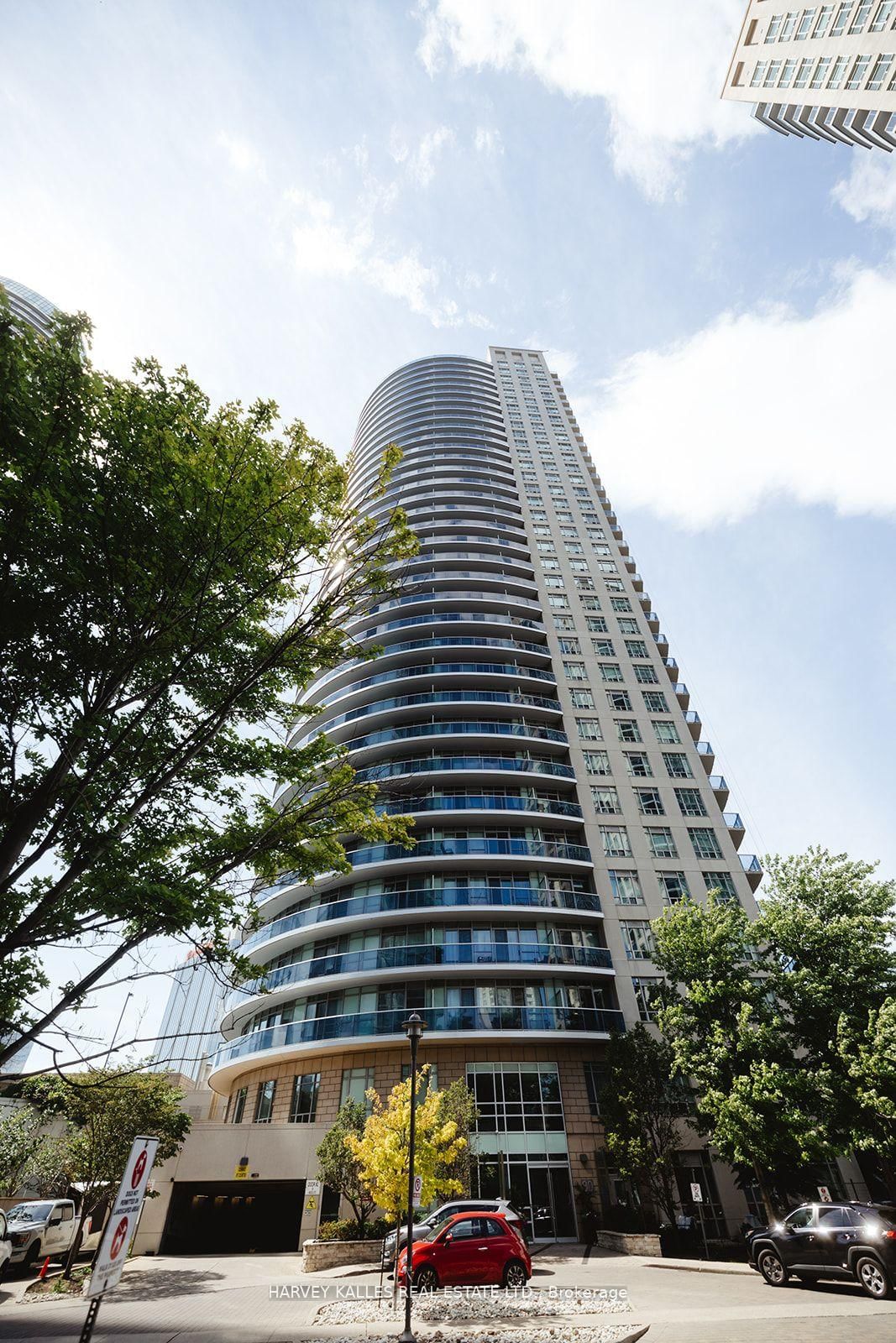 80 Absolute Avenue, Unit 910