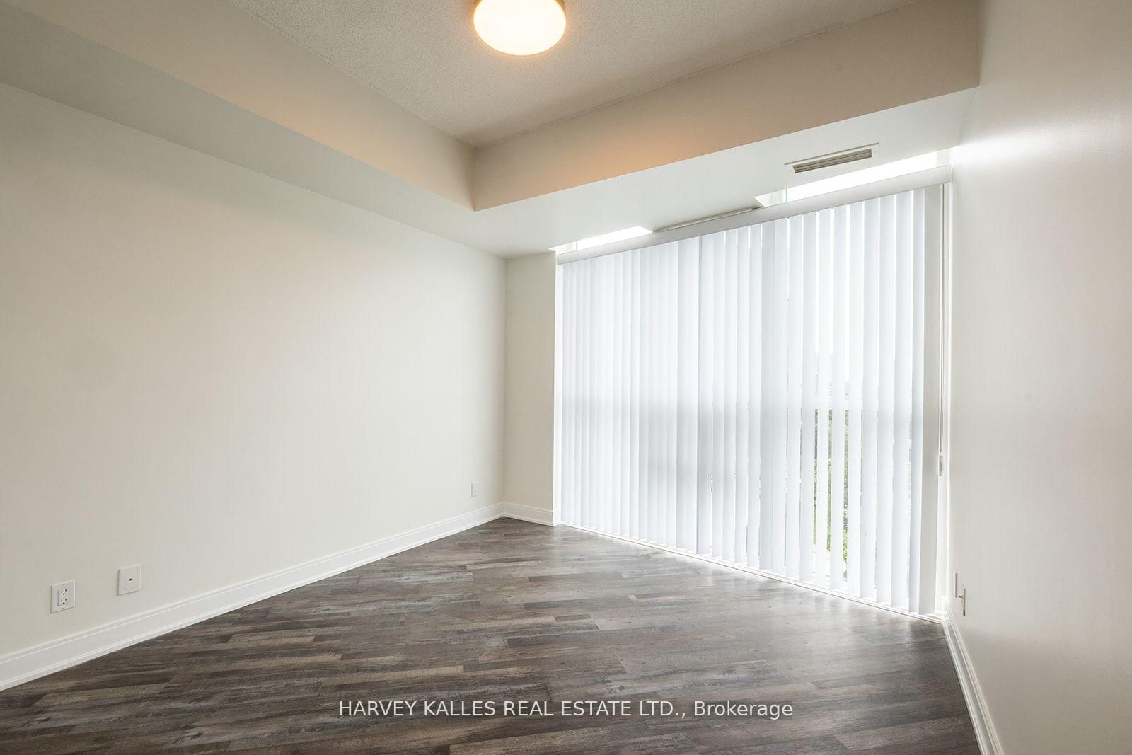 80 Absolute Avenue, Unit 910 - Photo 23