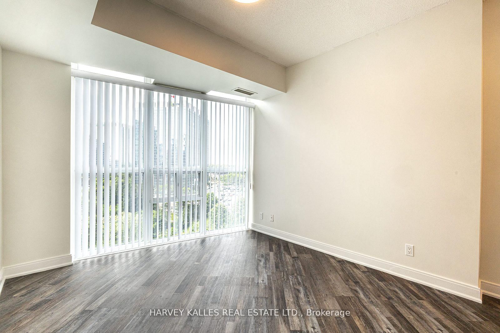 80 Absolute Avenue, Unit 910 - Photo 25