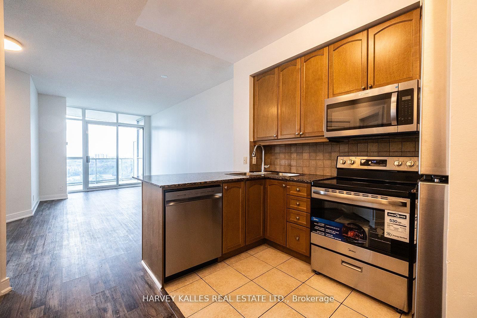 80 Absolute Avenue, Unit 910 - Photo 5