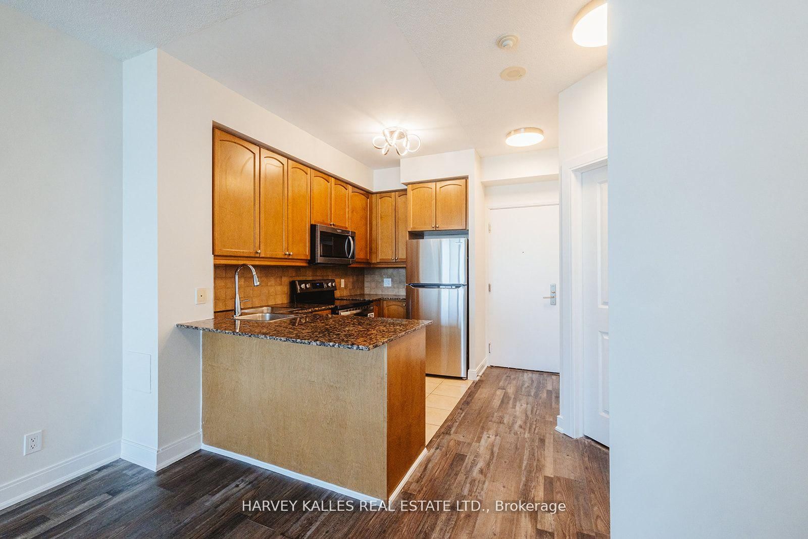 80 Absolute Avenue, Unit 910 - Photo 7