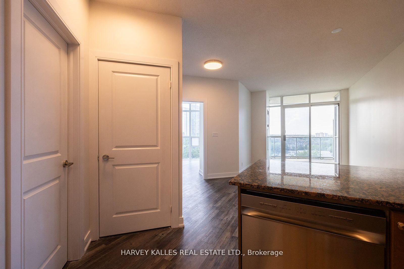 80 Absolute Avenue, Unit 910 - Photo 9