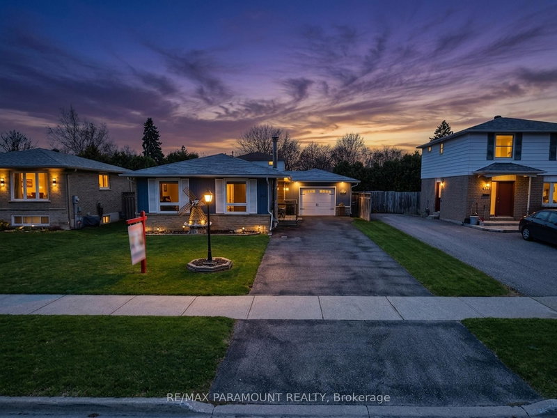 202 ARCHDEKIN Dr, Brampton, L6V 1Z1 | Image 2