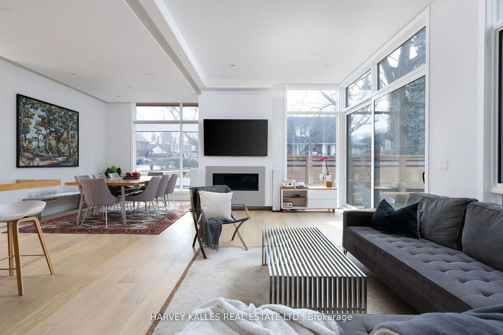 Detached House for sale at 43 Ballacaine Drive, Toronto, Ontario, M8Y 4B1 - Stonegate-Queensway - MLS: W13029896